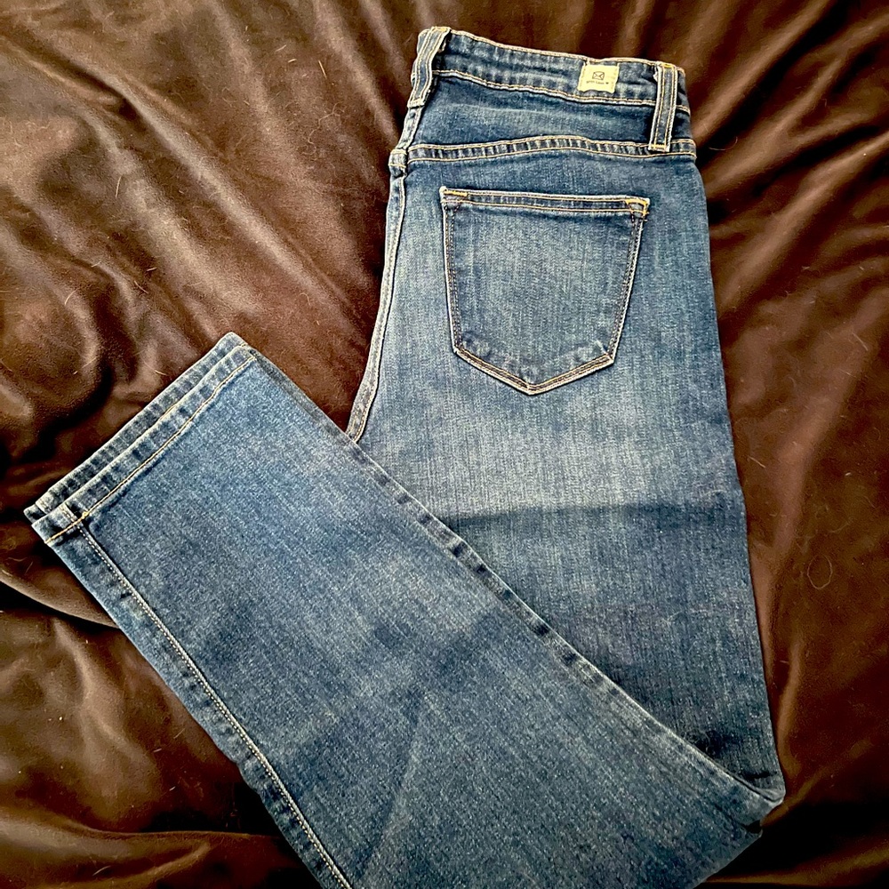 L.T.J Jeans…great condition.  Worn twice.  Size 25
